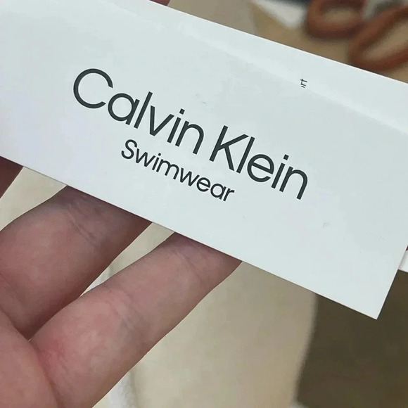 Calvin Klein Women's Standard Bra Top with Removable Soft Cups - Picture 8 of 14